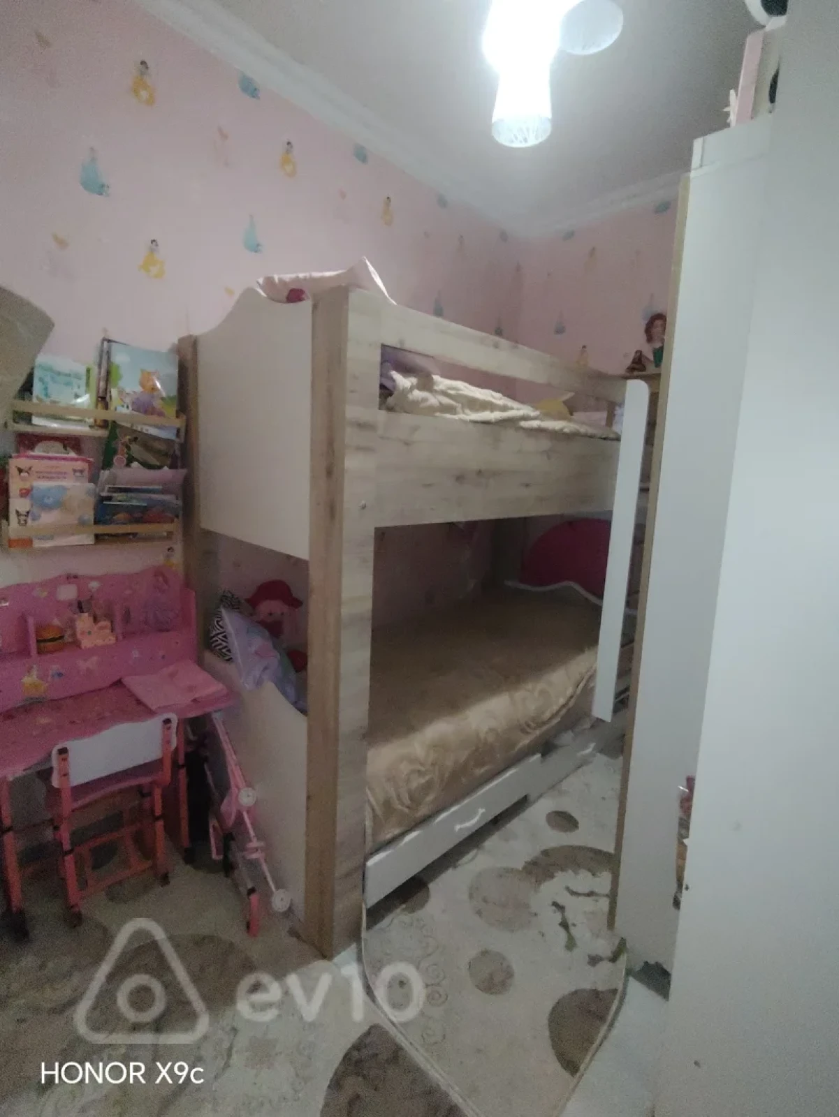 Kirayə verilir 2 otaqlı həyət evi 70 m²