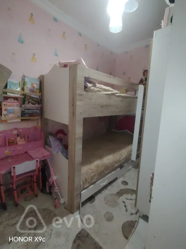 Kirayə verilir 2 otaqlı həyət evi 70 m²