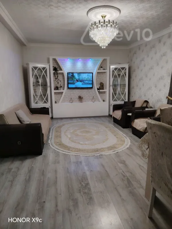 Kirayə verilir 2 otaqlı həyət evi 70 m²