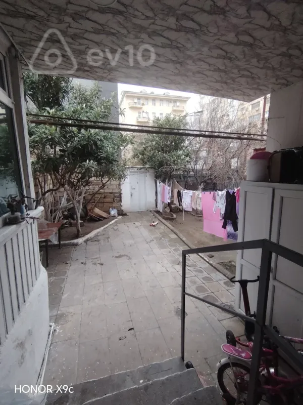 Kirayə verilir 2 otaqlı həyət evi 70 m²