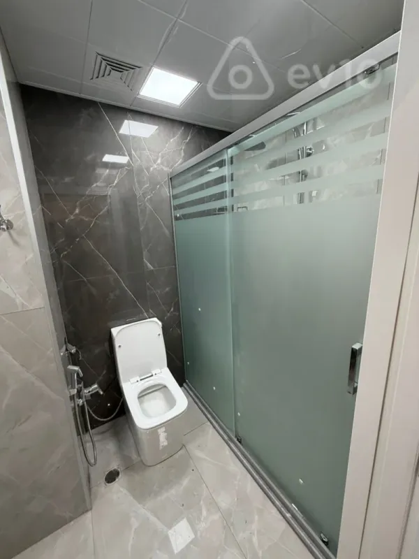 Kirayə verilir 2 otaqlı yeni tikili 52 m²