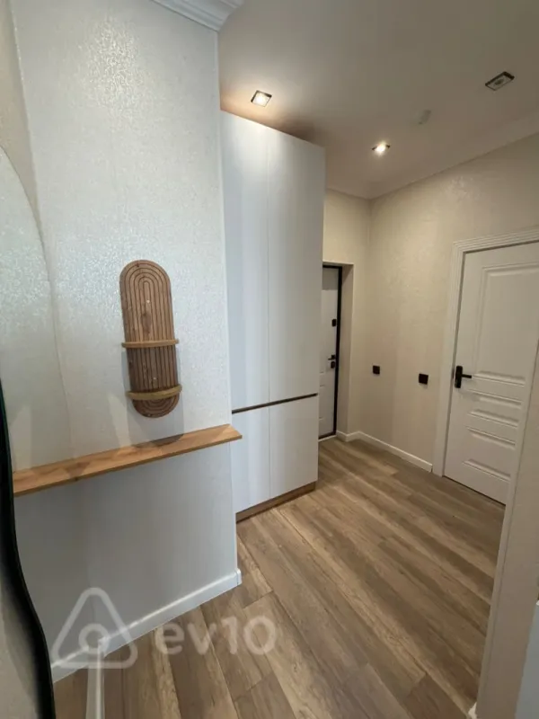 Kirayə verilir 2 otaqlı yeni tikili 52 m²