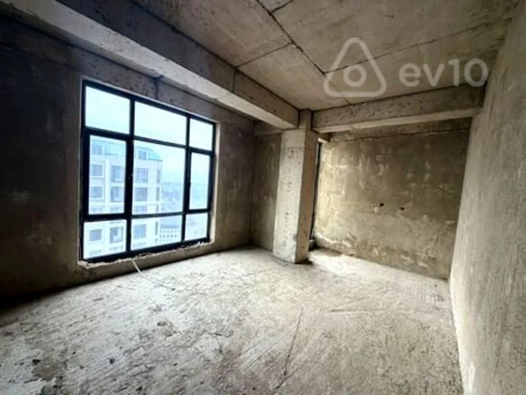 Satılır 3 otaqlı yeni tikili 97 m²