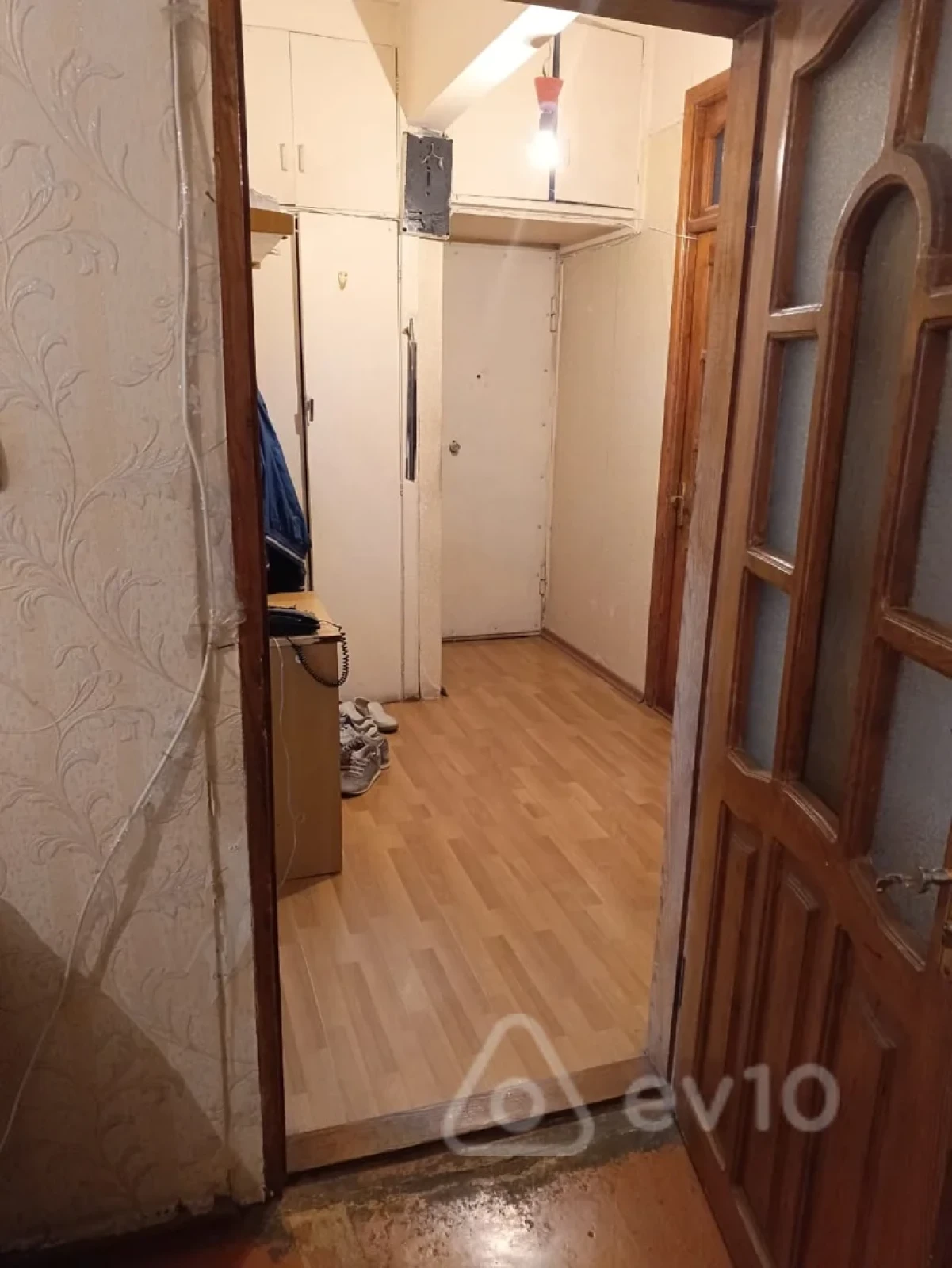 Satılır 3 otaqlı köhnə tikili 75 m²