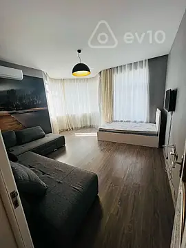 Kirayə verilir 3 otaqlı yeni tikili 140 m²