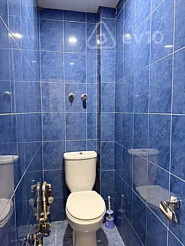 Kirayə verilir 3 otaqlı köhnə tikili 90 m²