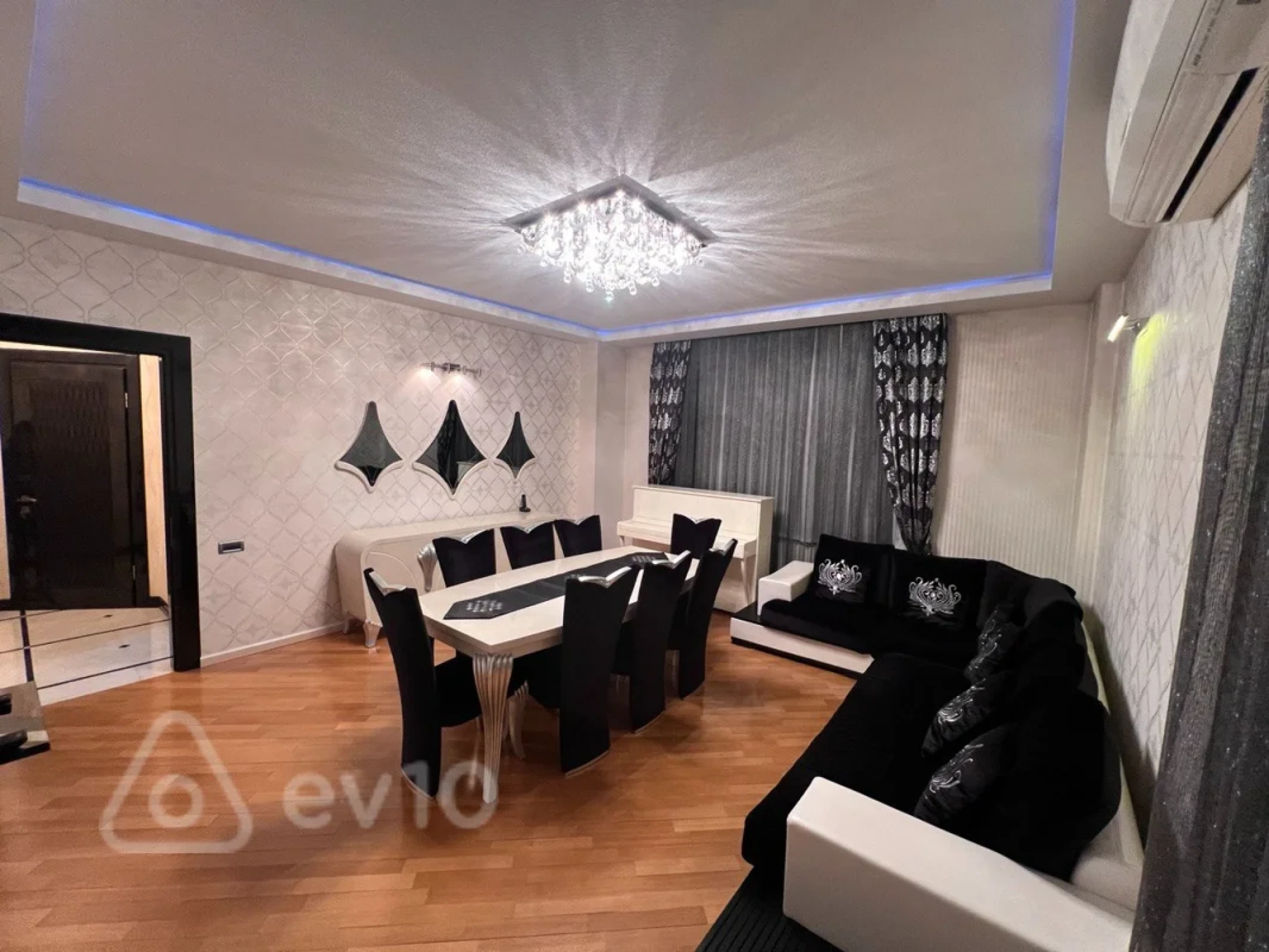 Kirayə verilir 2 otaqlı yeni tikili 90 m²