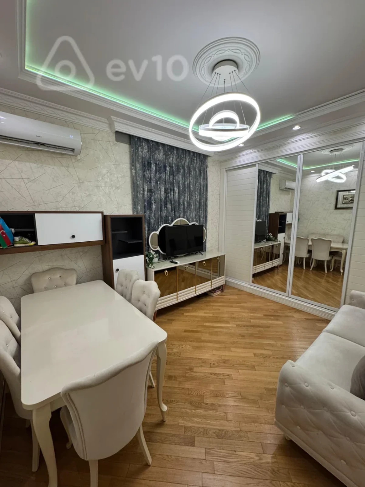 Kirayə verilir 3 otaqlı köhnə tikili 50 m²