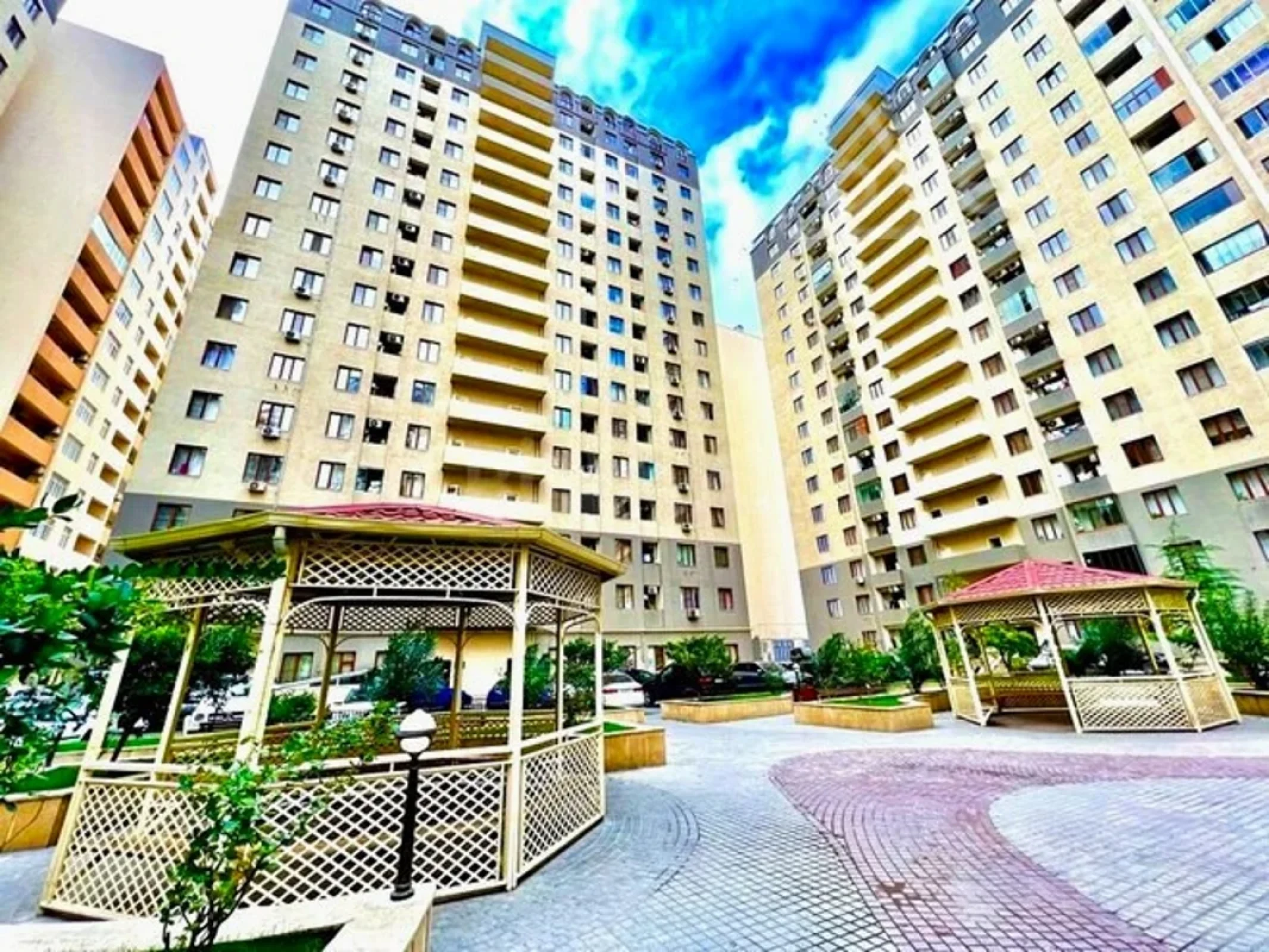 Satılır 3 otaqlı yeni tikili 60 m²