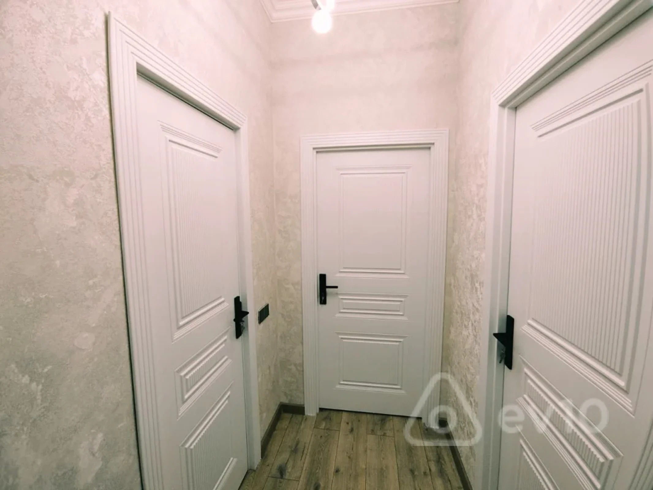 Satılır 3 otaqlı yeni tikili 60 m²