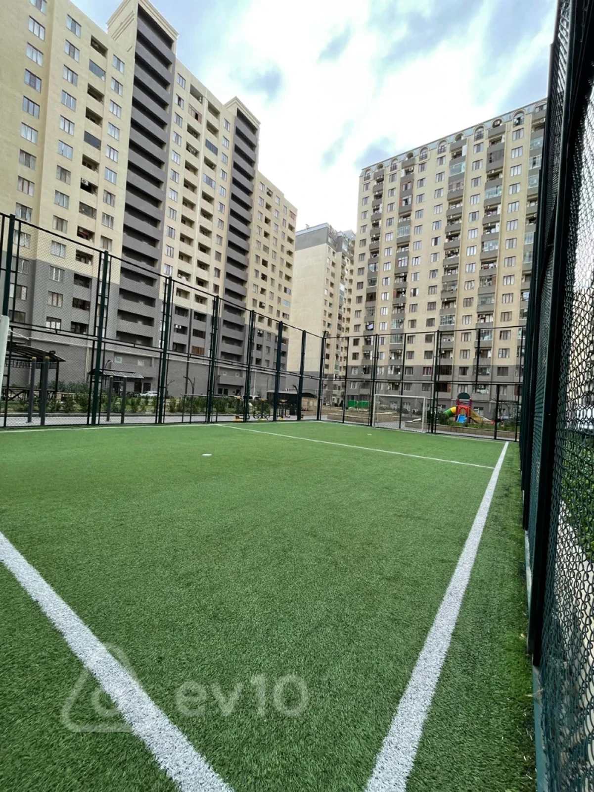 Satılır 3 otaqlı yeni tikili 60 m²