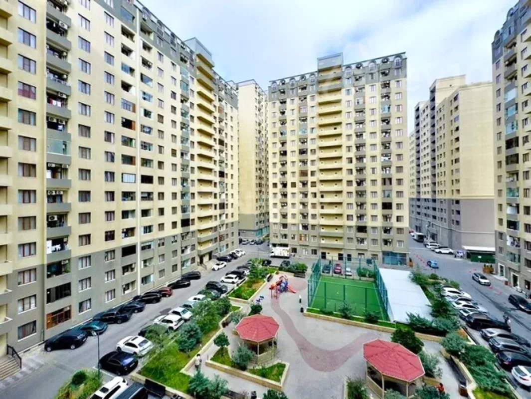 Satılır 3 otaqlı yeni tikili 60 m²