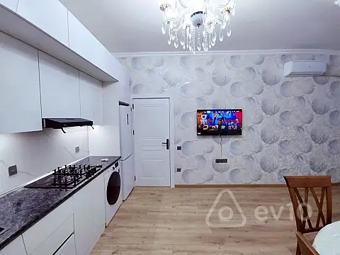 Satılır 3 otaqlı yeni tikili 60 m²