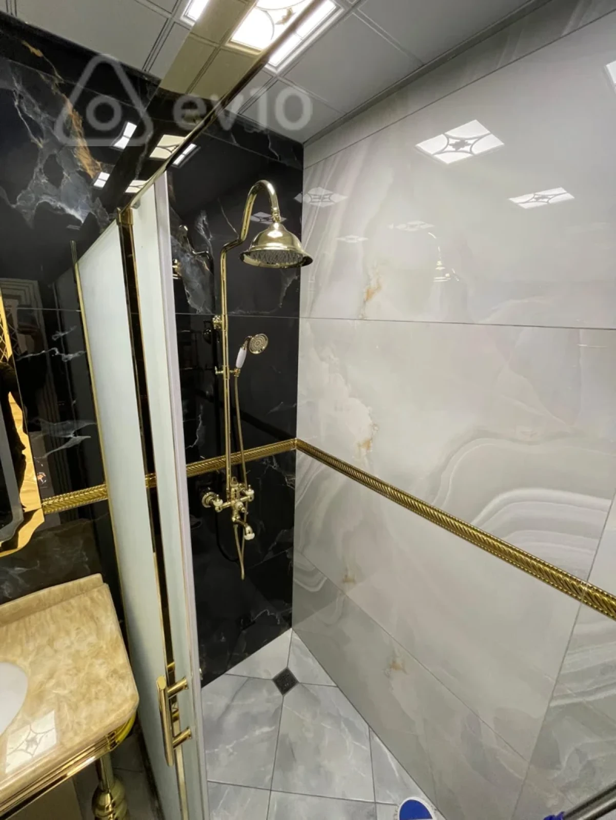 Kirayə verilir 3 otaqlı köhnə tikili 85 m²