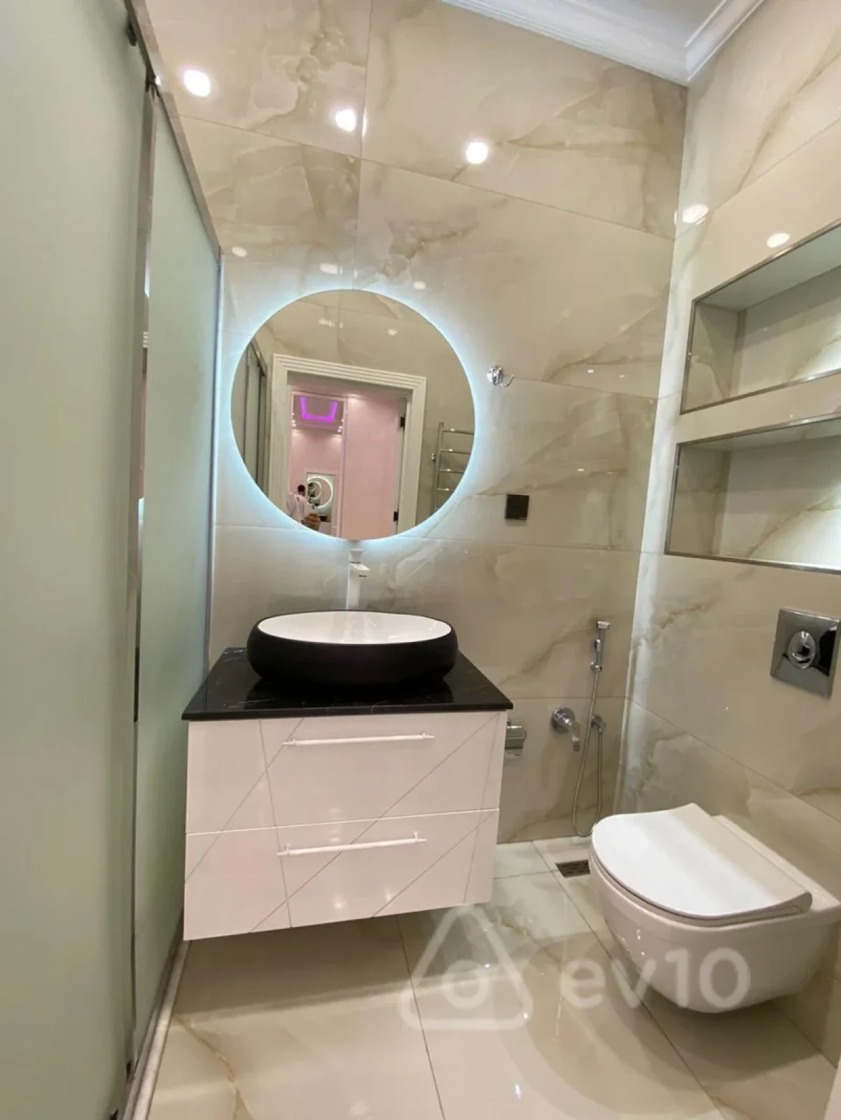 Kirayə verilir 3 otaqlı yeni tikili 120 m²