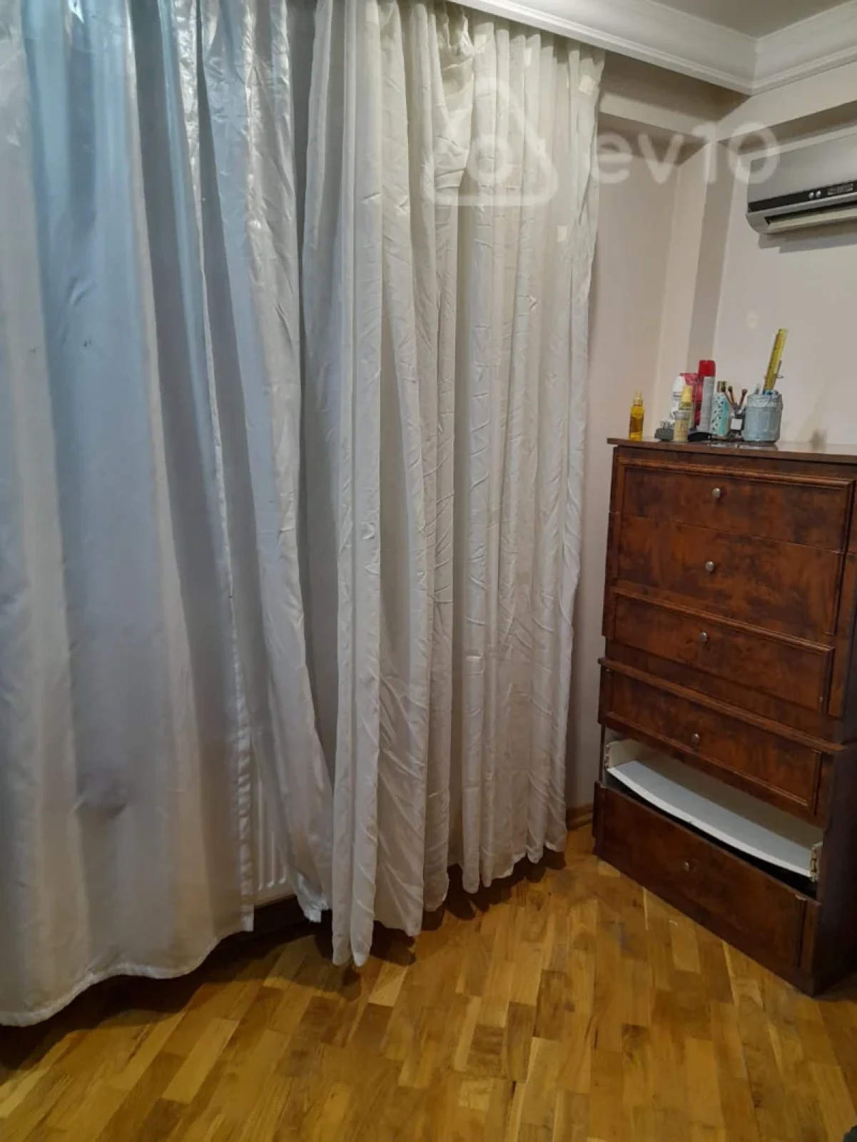 Kirayə verilir 2 otaqlı yeni tikili 100 m²