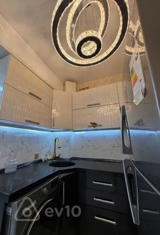 Satılır 2 otaqlı yeni tikili 54 m²