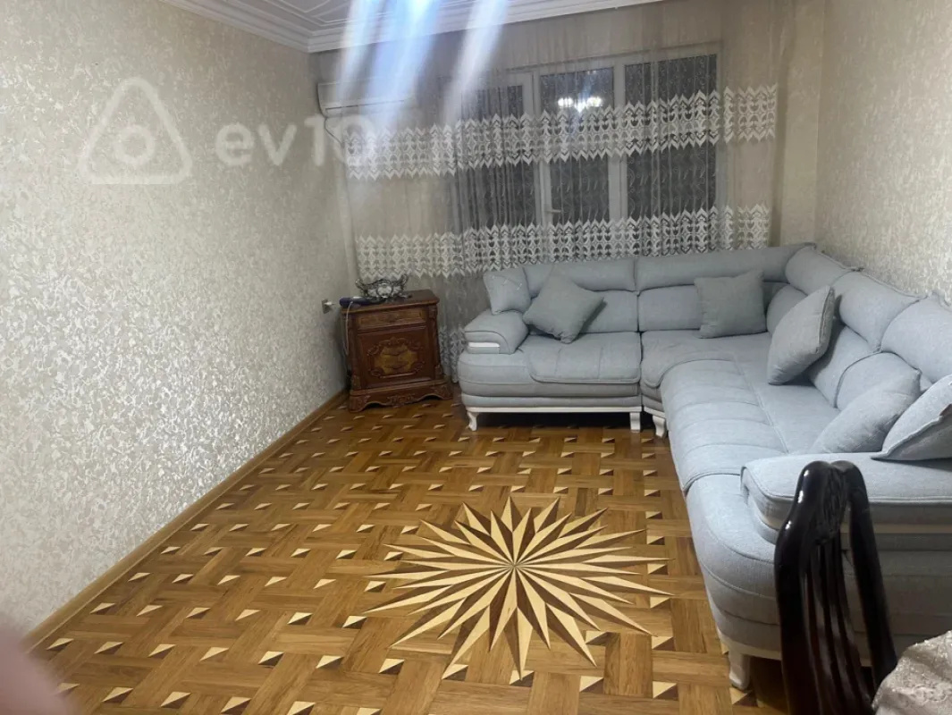 Satılır 3 otaqlı köhnə tikili 65 m²
