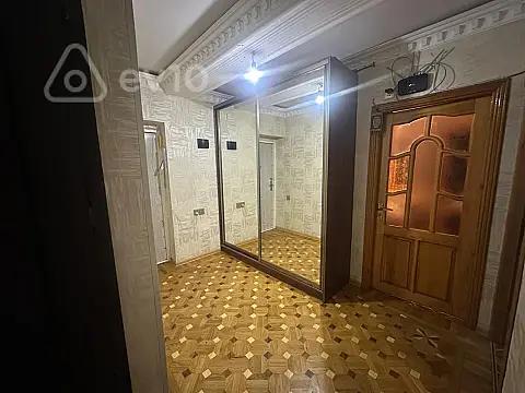 Satılır 3 otaqlı köhnə tikili 65 m²