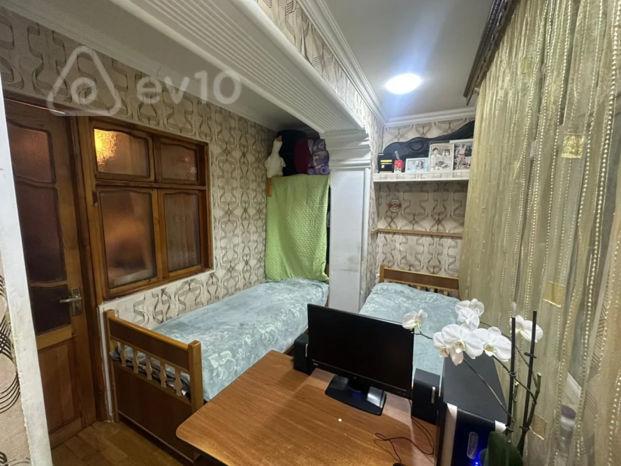 Satılır 3 otaqlı köhnə tikili 65 m²