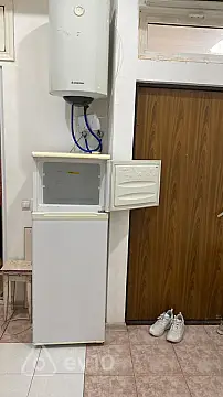 Kirayə verilir 2 otaqlı köhnə tikili 60 m²