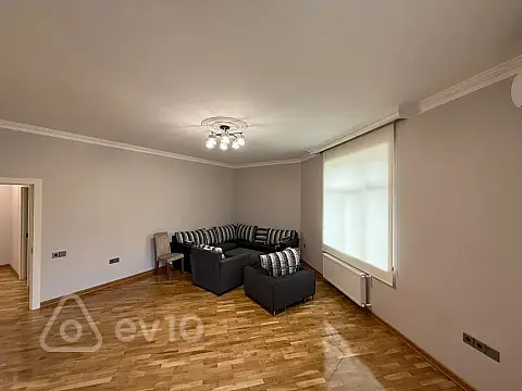 Kirayə verilir 2 otaqlı yeni tikili 100 m²