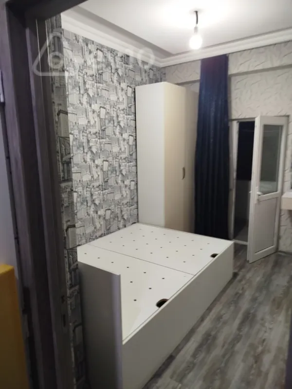 Kirayə verilir 3 otaqlı yeni tikili 61 m²