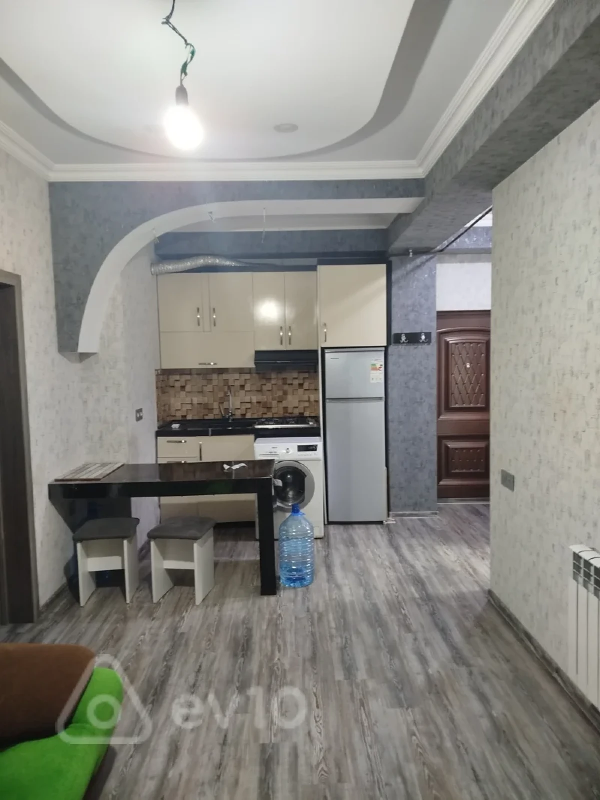 Kirayə verilir 3 otaqlı yeni tikili 61 m²