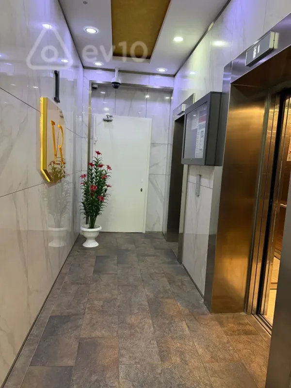 Satılır 3 otaqlı yeni tikili 105 m²