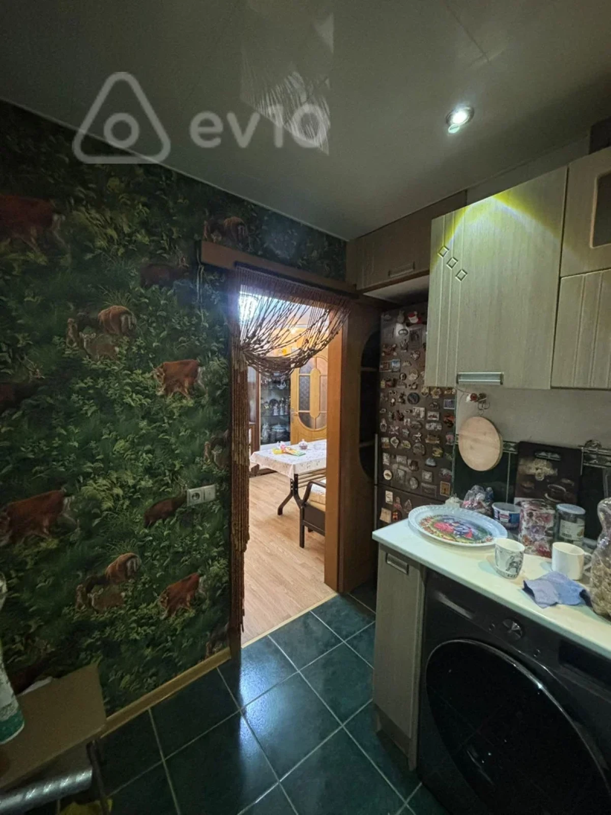 Satılır 3 otaqlı köhnə tikili 63 m²