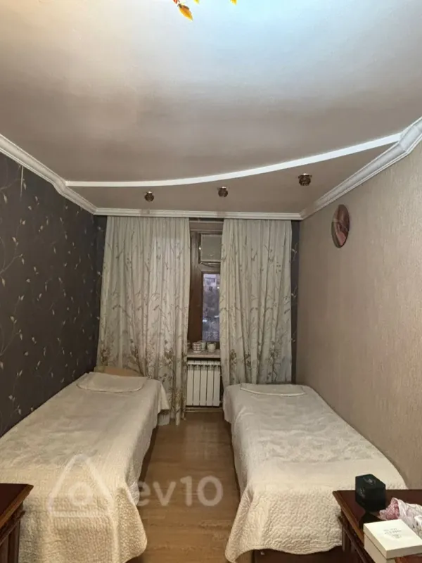Satılır 3 otaqlı köhnə tikili 63 m²