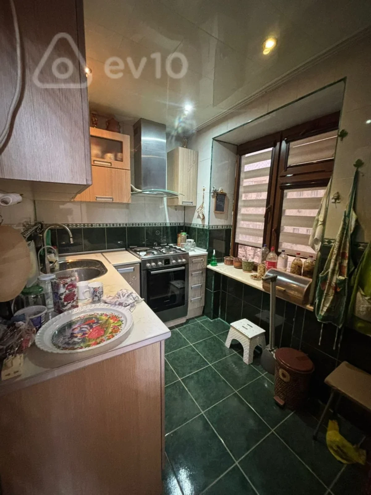 Satılır 3 otaqlı köhnə tikili 63 m²