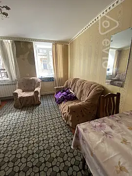 Kirayə verilir 2 otaqlı köhnə tikili 53 m²