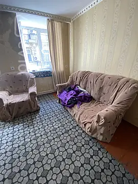 Kirayə verilir 2 otaqlı köhnə tikili 55 m²