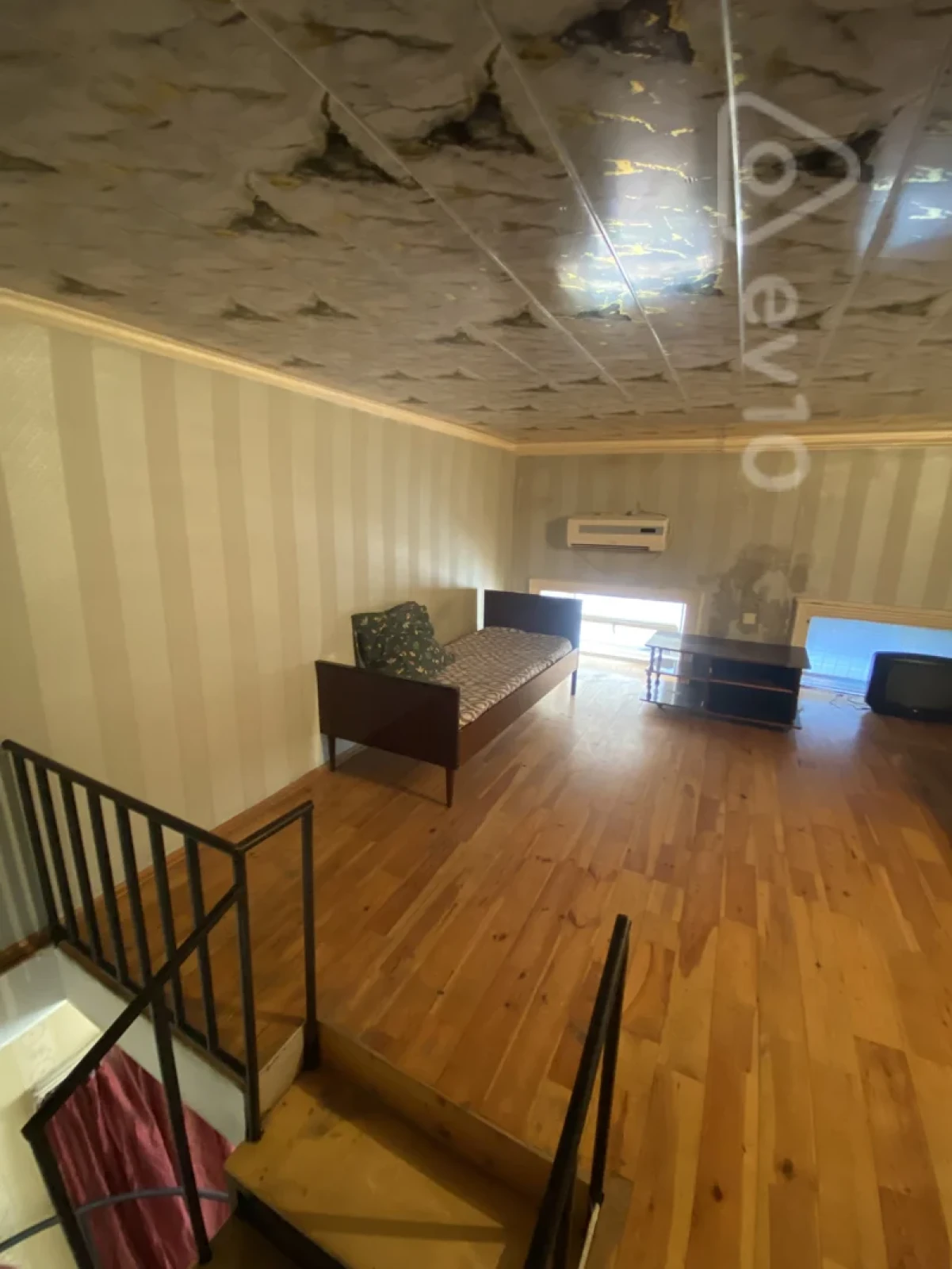 Kirayə verilir 2 otaqlı köhnə tikili 55 m²