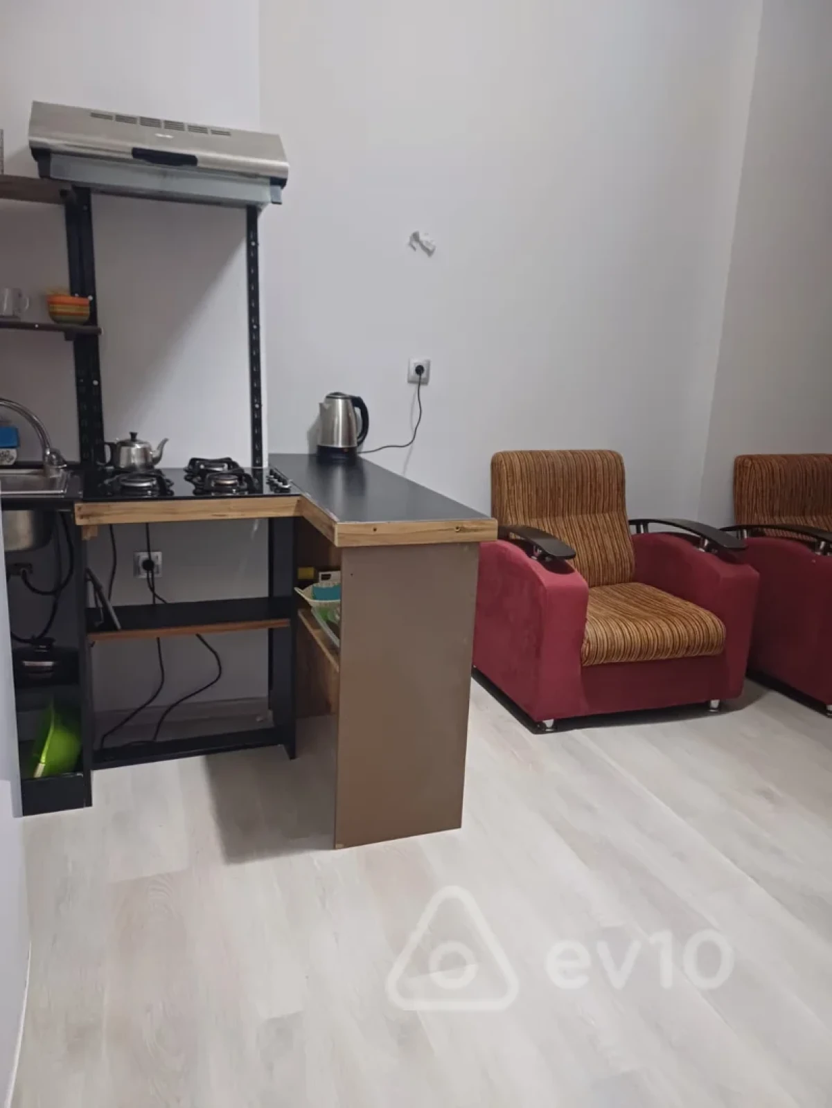 Kirayə verilir 2 otaqlı yeni tikili 55 m²