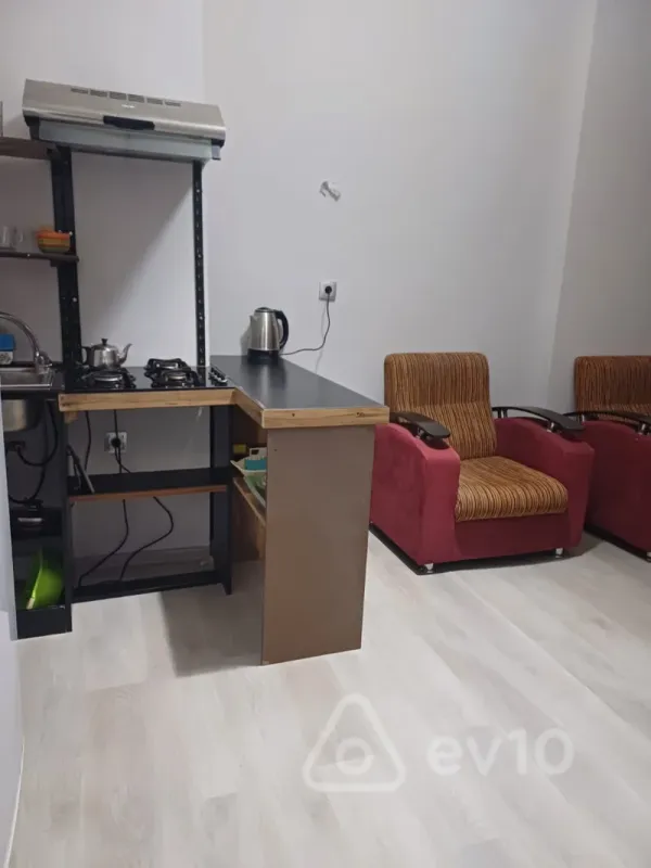Kirayə verilir 2 otaqlı yeni tikili 55 m²