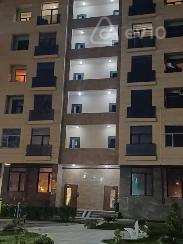 Kirayə verilir 2 otaqlı yeni tikili 55 m²