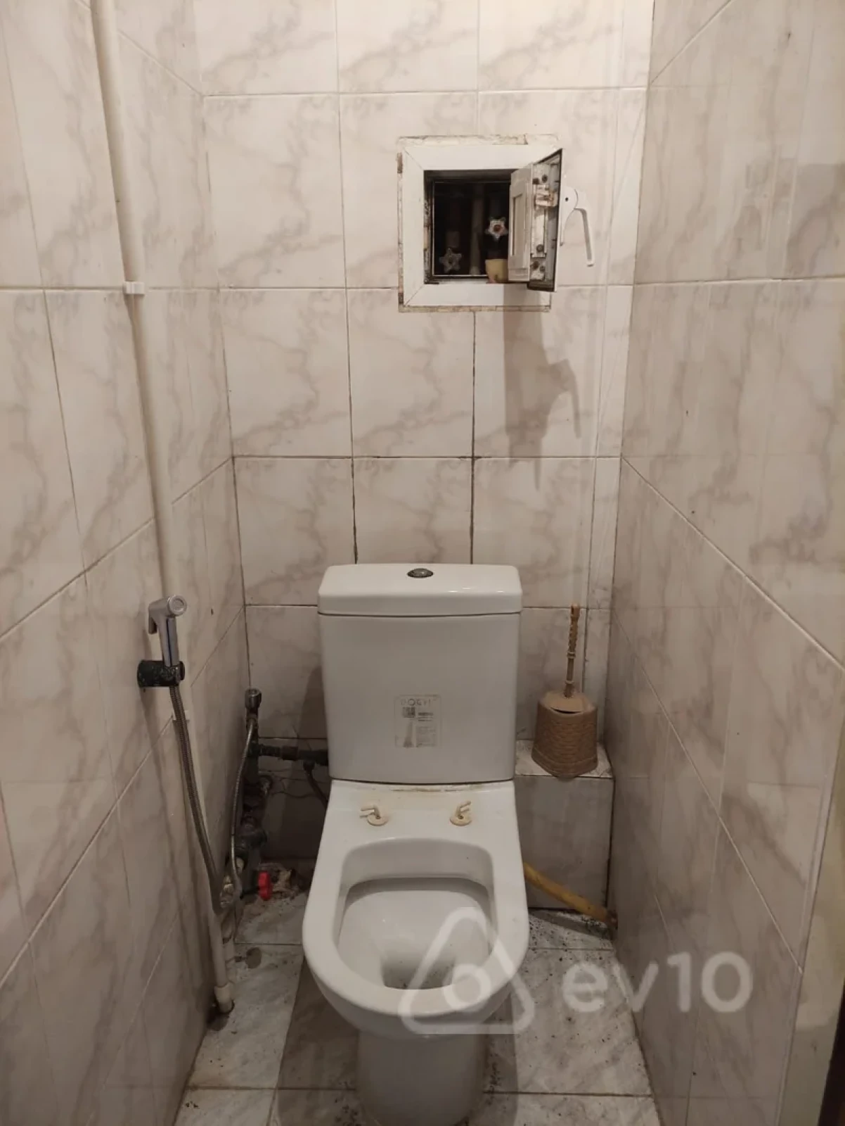 Satılır 3 otaqlı köhnə tikili 80 m²