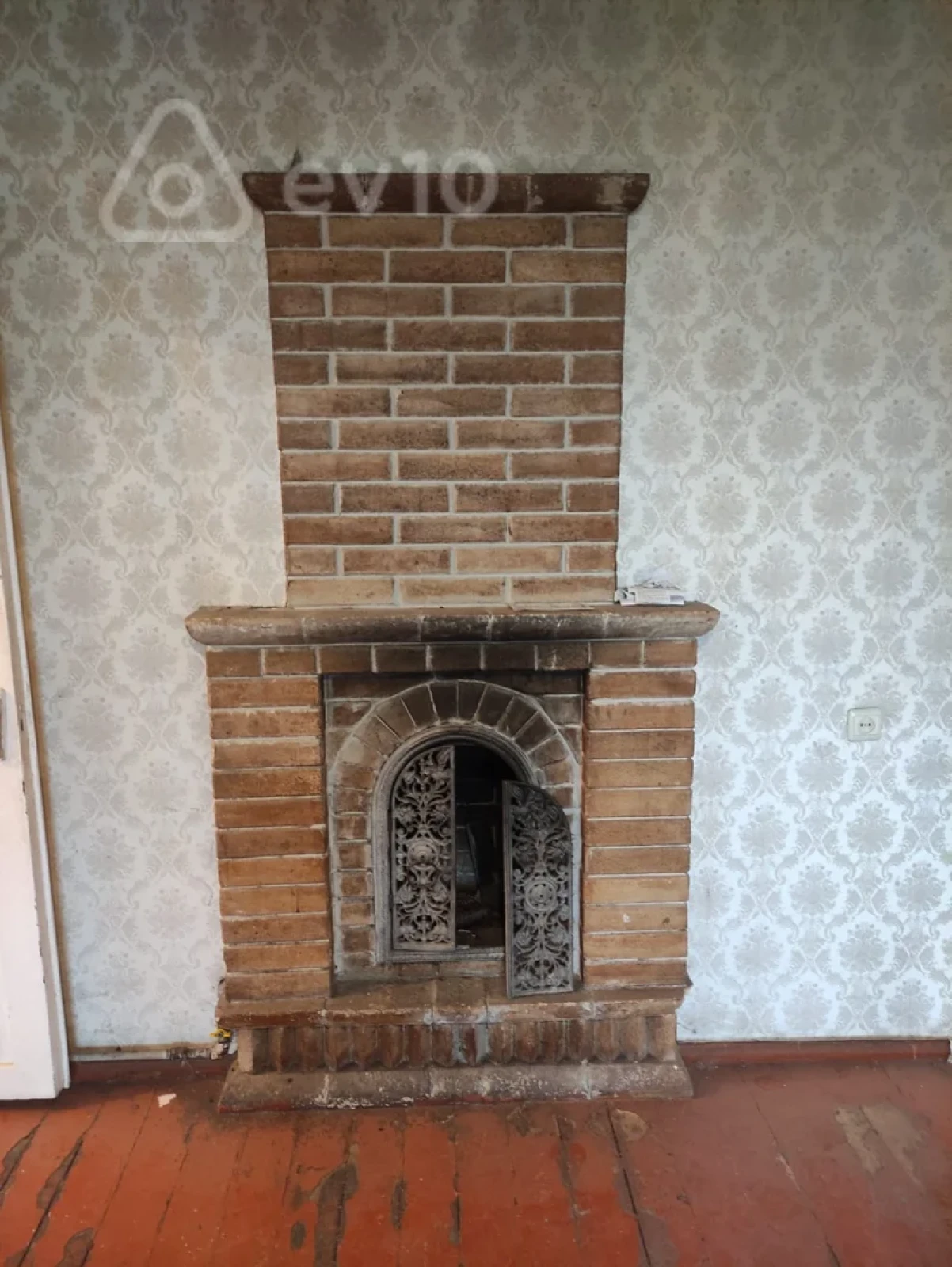 Satılır 3 otaqlı köhnə tikili 80 m²