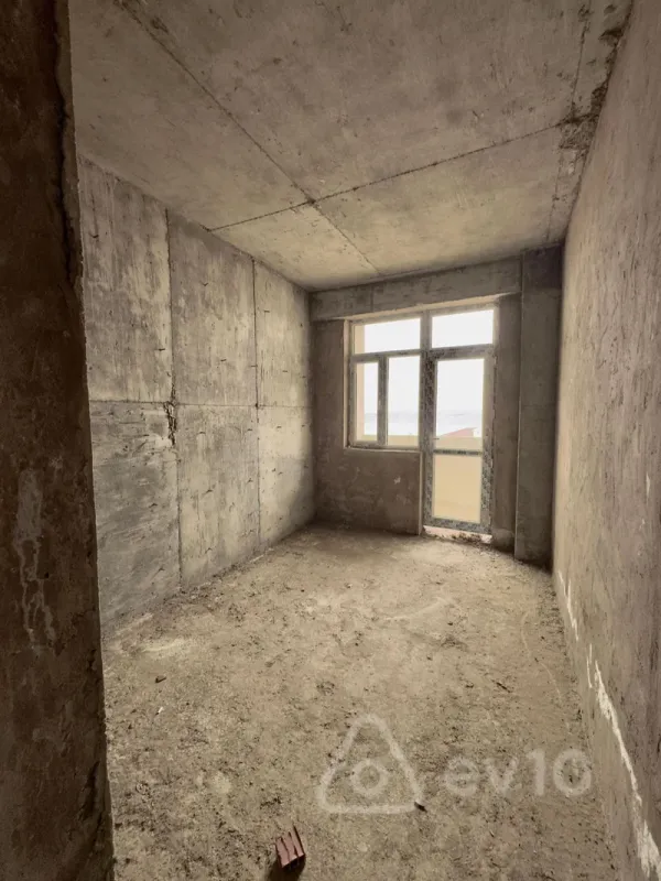 Satılır 2 otaqlı yeni tikili 49.5 m²