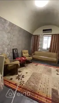 Kirayə verilir 2 otaqlı köhnə tikili 60 m²