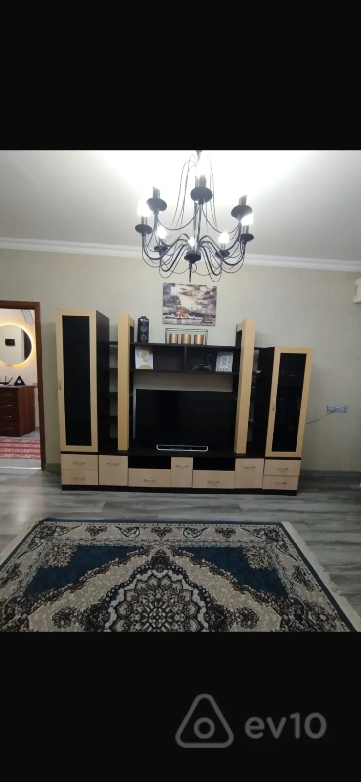 Satılır 2 otaqlı köhnə tikili 55 m²