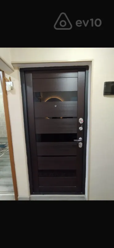 Satılır 2 otaqlı köhnə tikili 55 m²