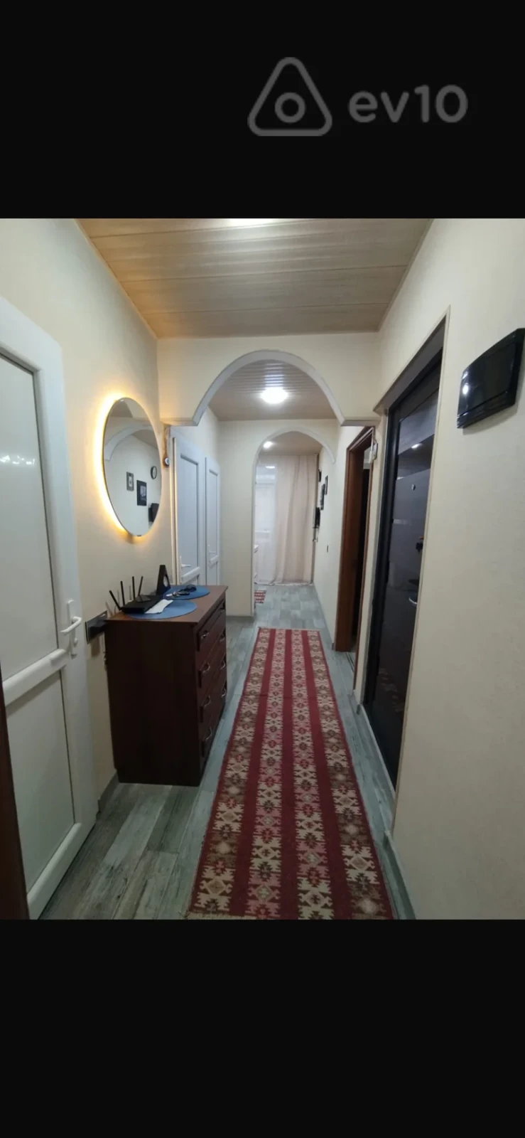 Satılır 2 otaqlı köhnə tikili 55 m²