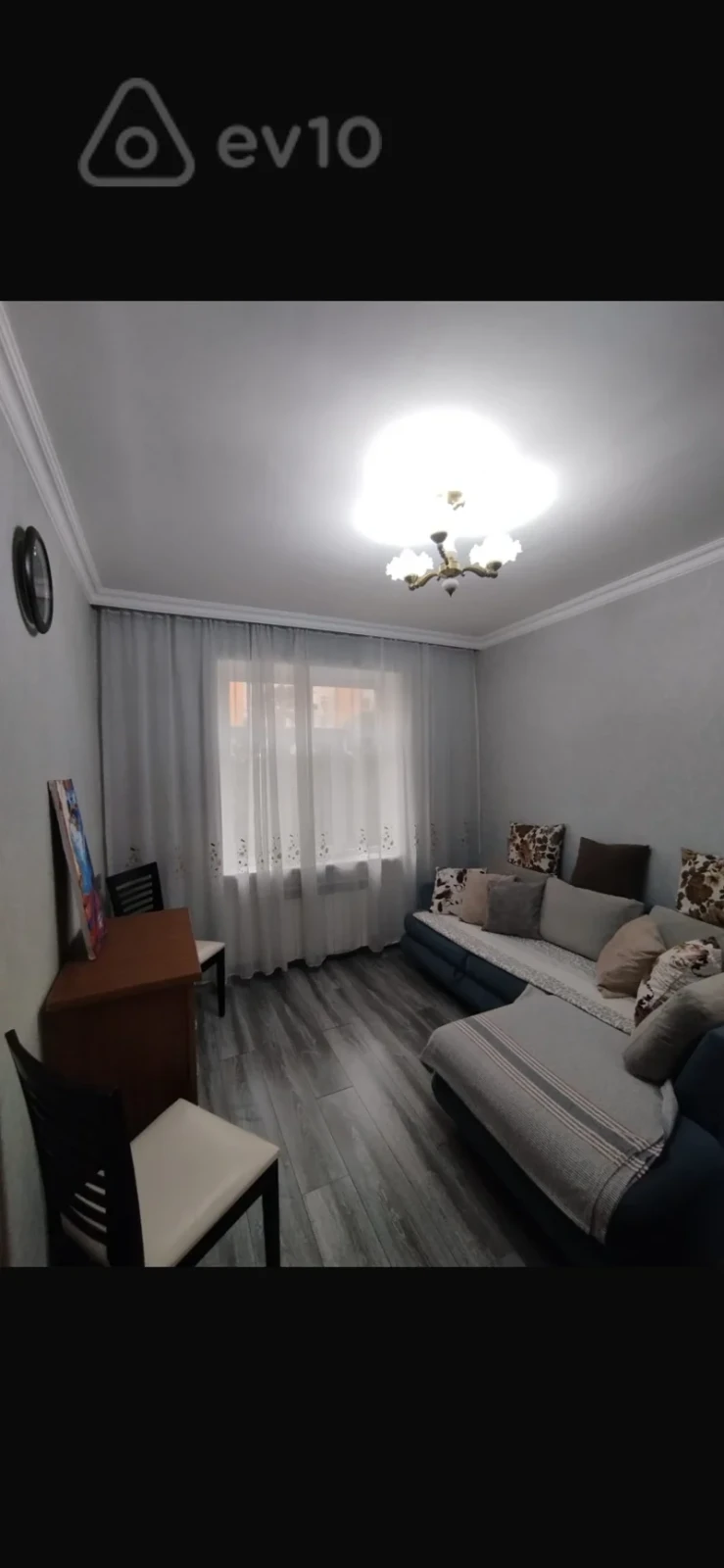 Satılır 2 otaqlı köhnə tikili 55 m²
