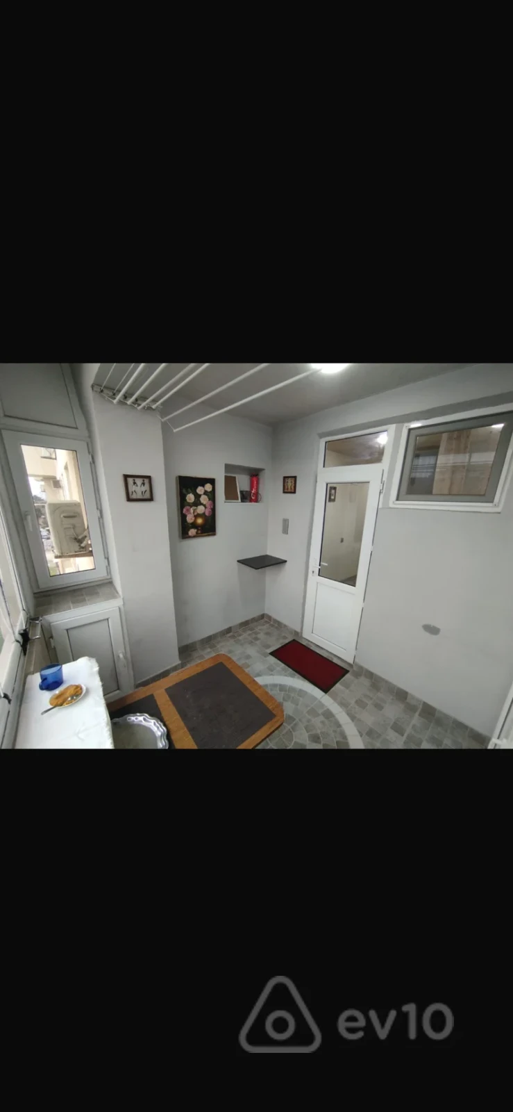Satılır 2 otaqlı köhnə tikili 55 m²