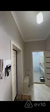 Kirayə verilir 3 otaqlı yeni tikili 81 m²