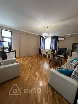 Kirayə verilir 3 otaqlı yeni tikili 142 m² — Bakı, Nəsimi 3 otaq 142.00 m²
