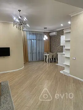 Kirayə verilir 2 otaqlı yeni tikili 85 m²